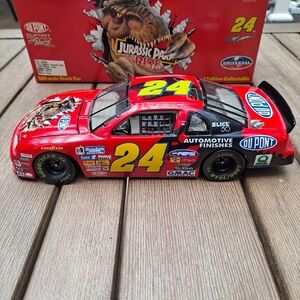 1997 Jurassic Park 1:24 Scale #24 Jeff Gordon Winston Cup Collectible Car